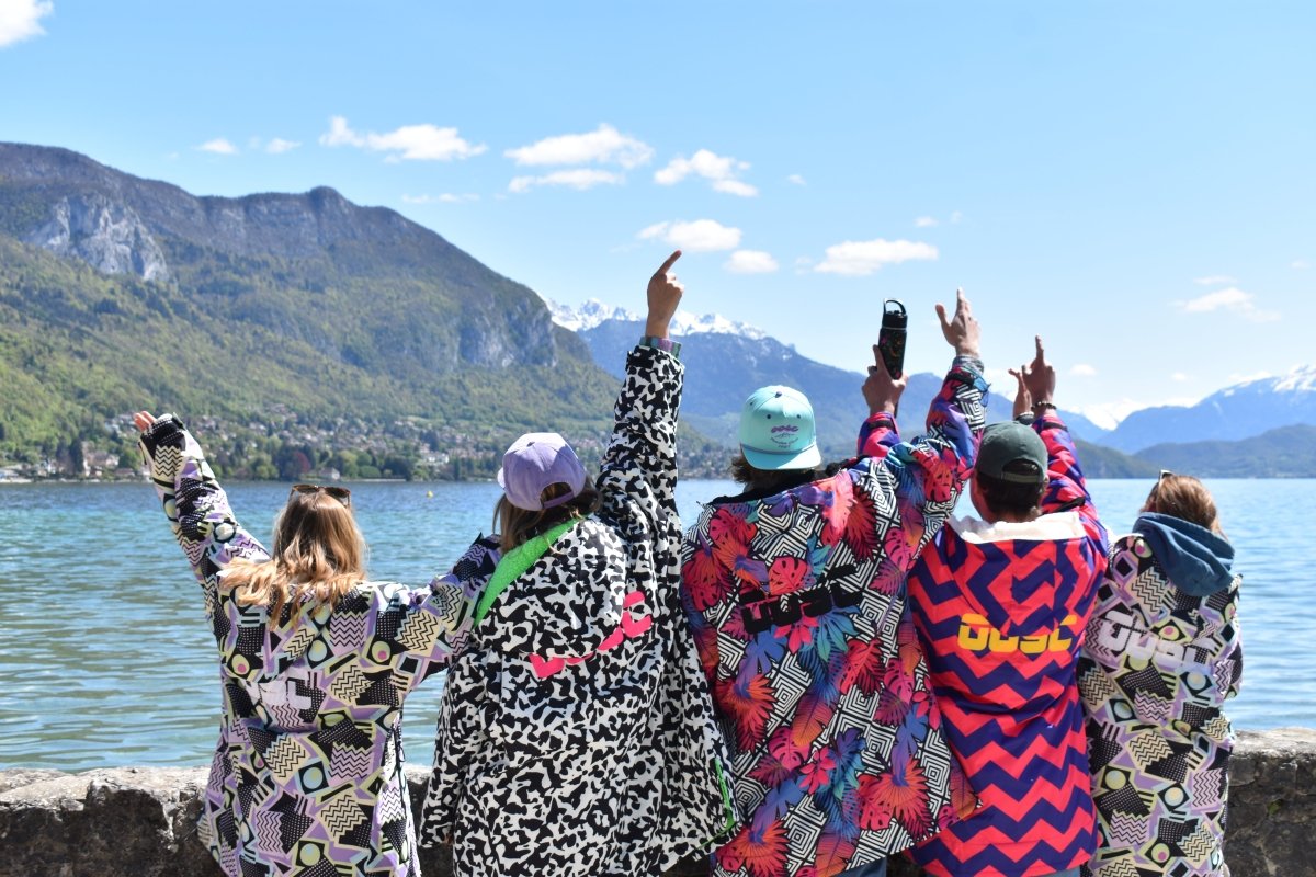 The Best Changing Robes for Wild Swimming, Surfing & Adventure in 2026 - OOSC Clothing