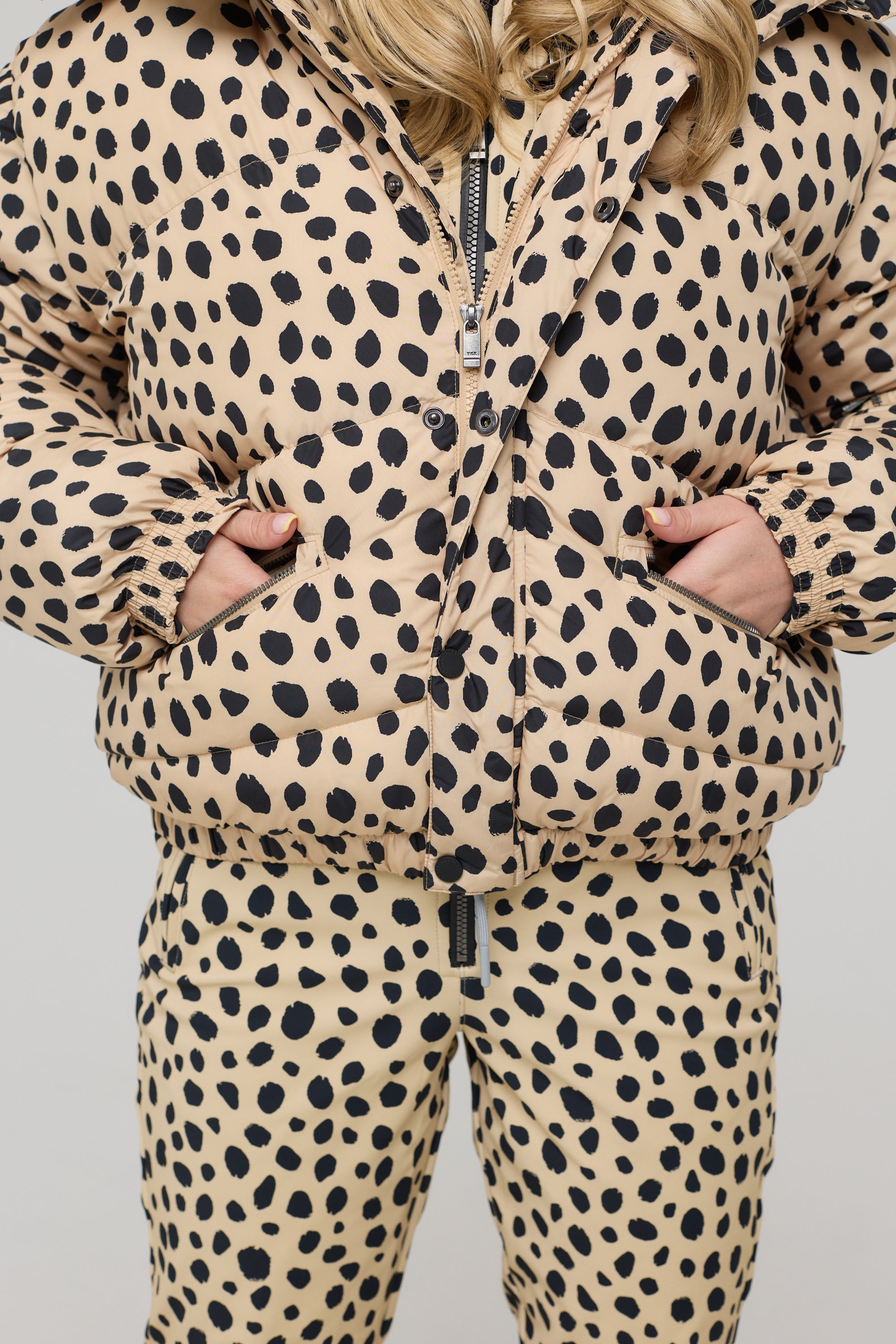 Chic Puffer Jacket - Cheetah