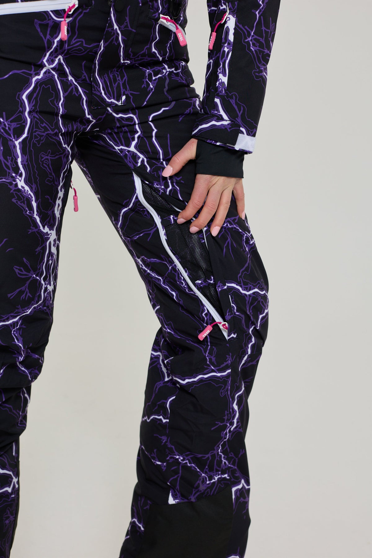 Thunderstruck Shaped Women's Ski Suit