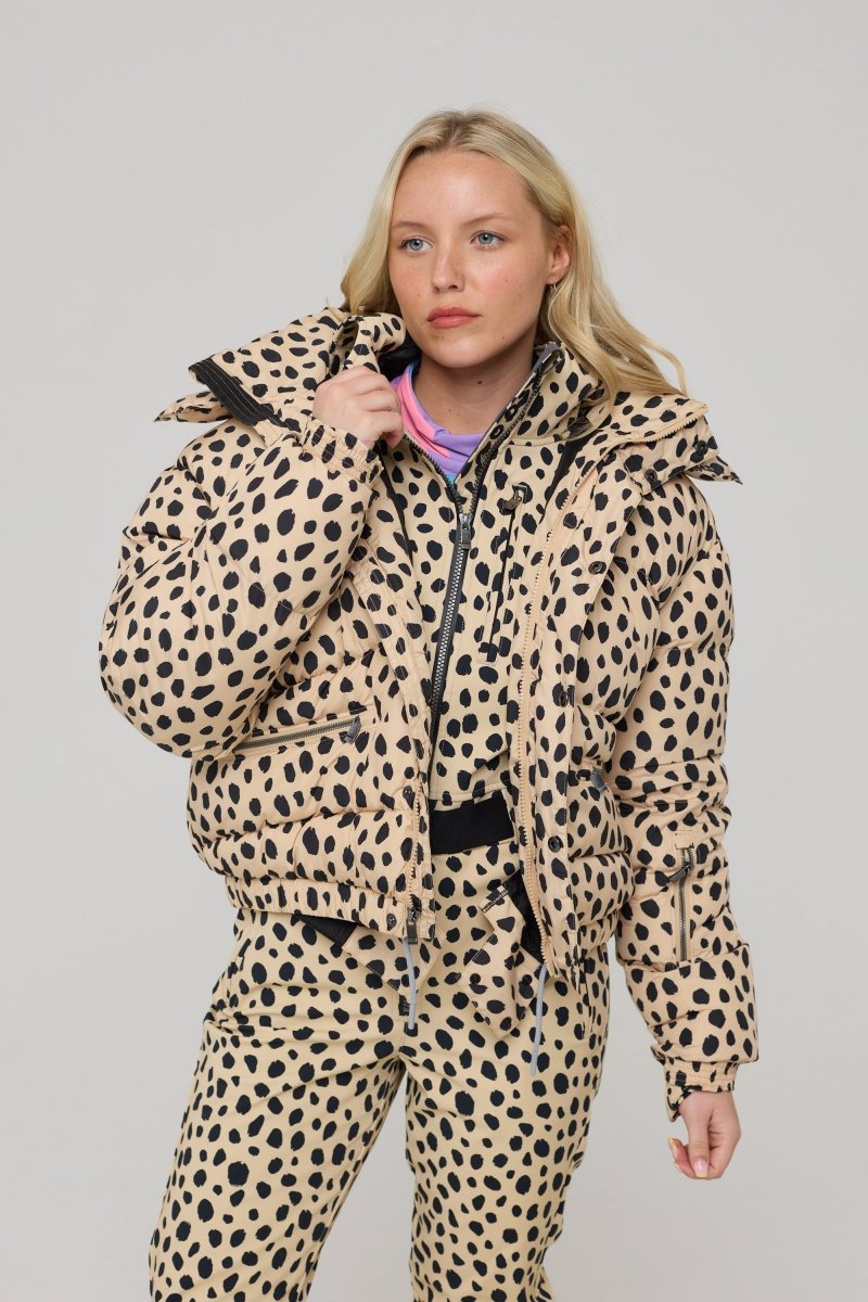 Chic Puffer Jacket - Cheetah - OOSC Clothing
