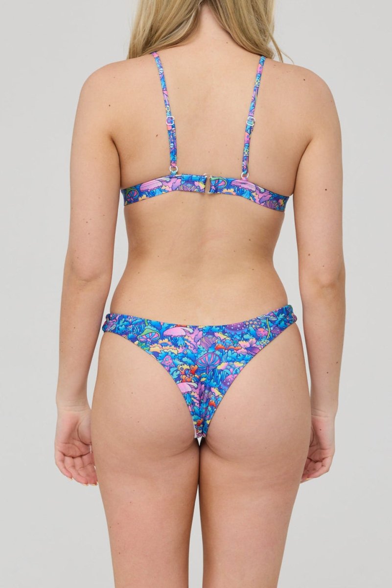 How High V - Cut Bikini Bottoms - OOSC Clothing
