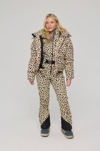 Chic Puffer Jacket - Cheetah