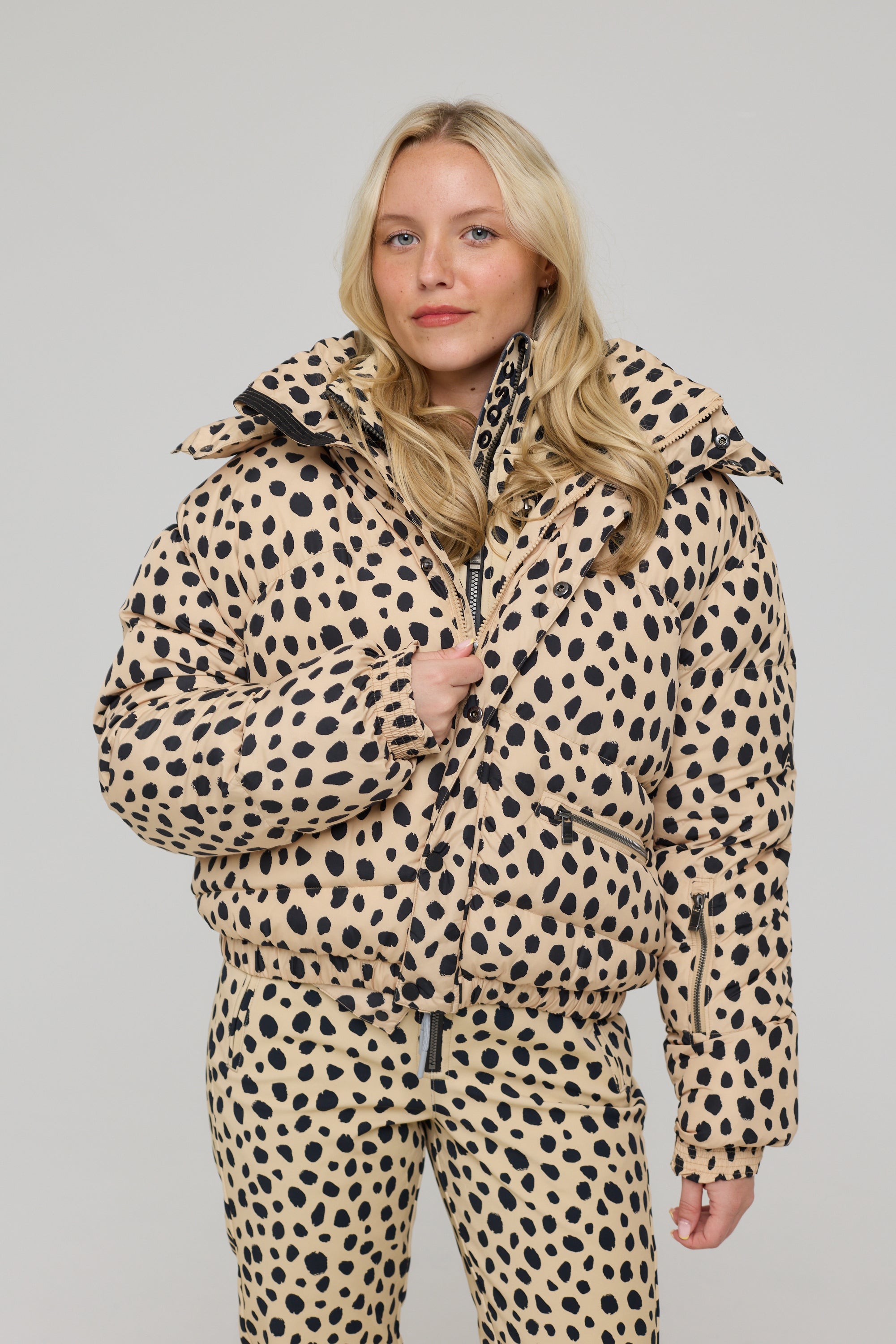 Chic Puffer Jacket - Cheetah