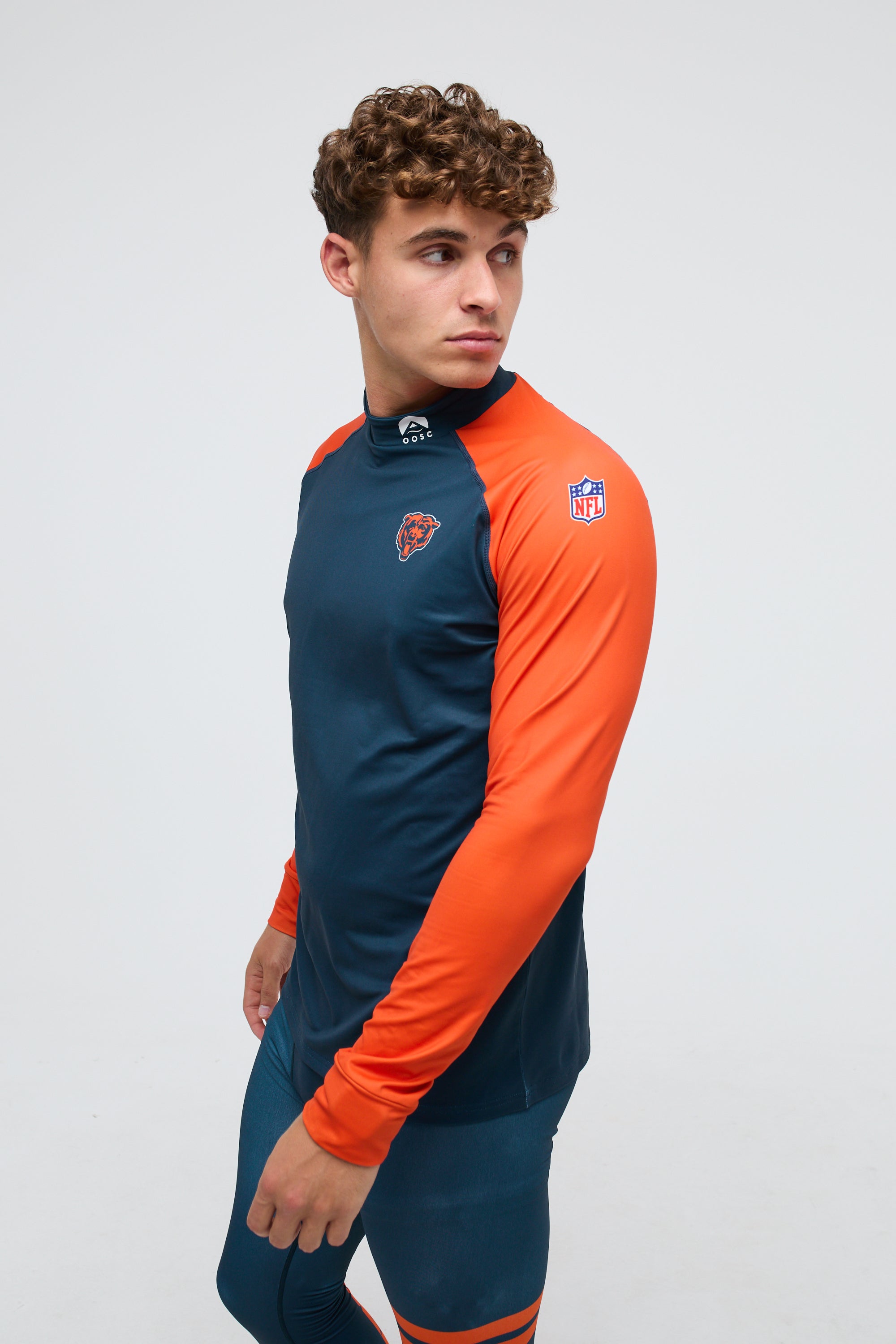 Chicago Bears - OOSC X NFL Baselayer Top Men's