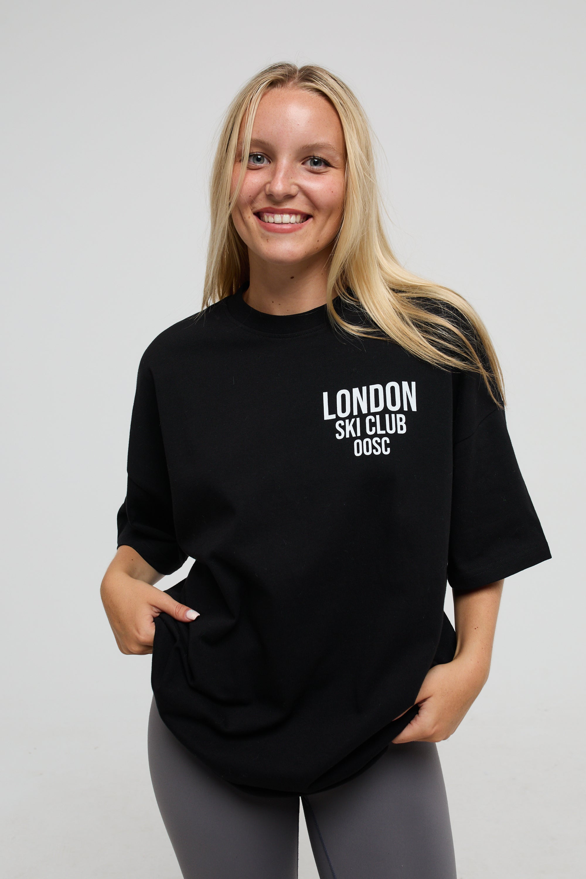 London Ski Club Oversize T-Shirt - Black