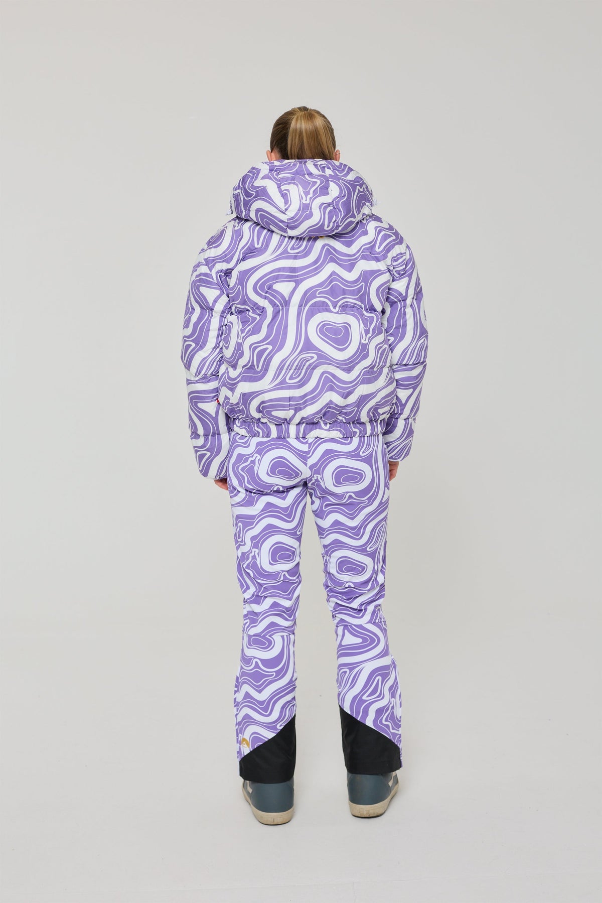 Chic Puffer Jacket - Amethyst Wave