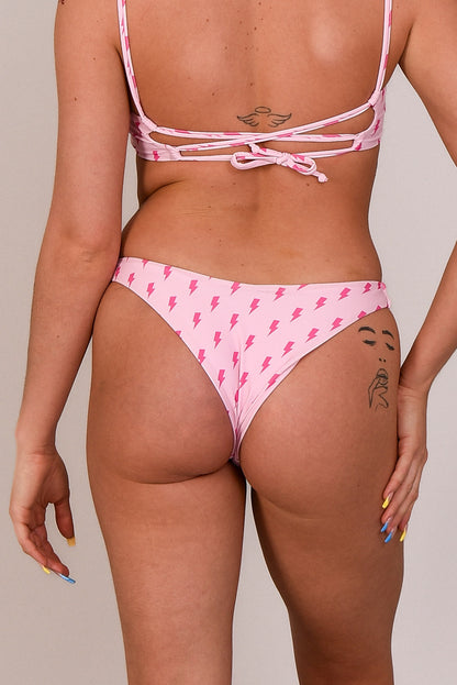 Strike of Luck Bikinihose mit V-Ausschnitt