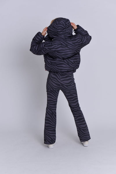 Chic Puffer Jacket - Black Tiger - OOSC Clothing