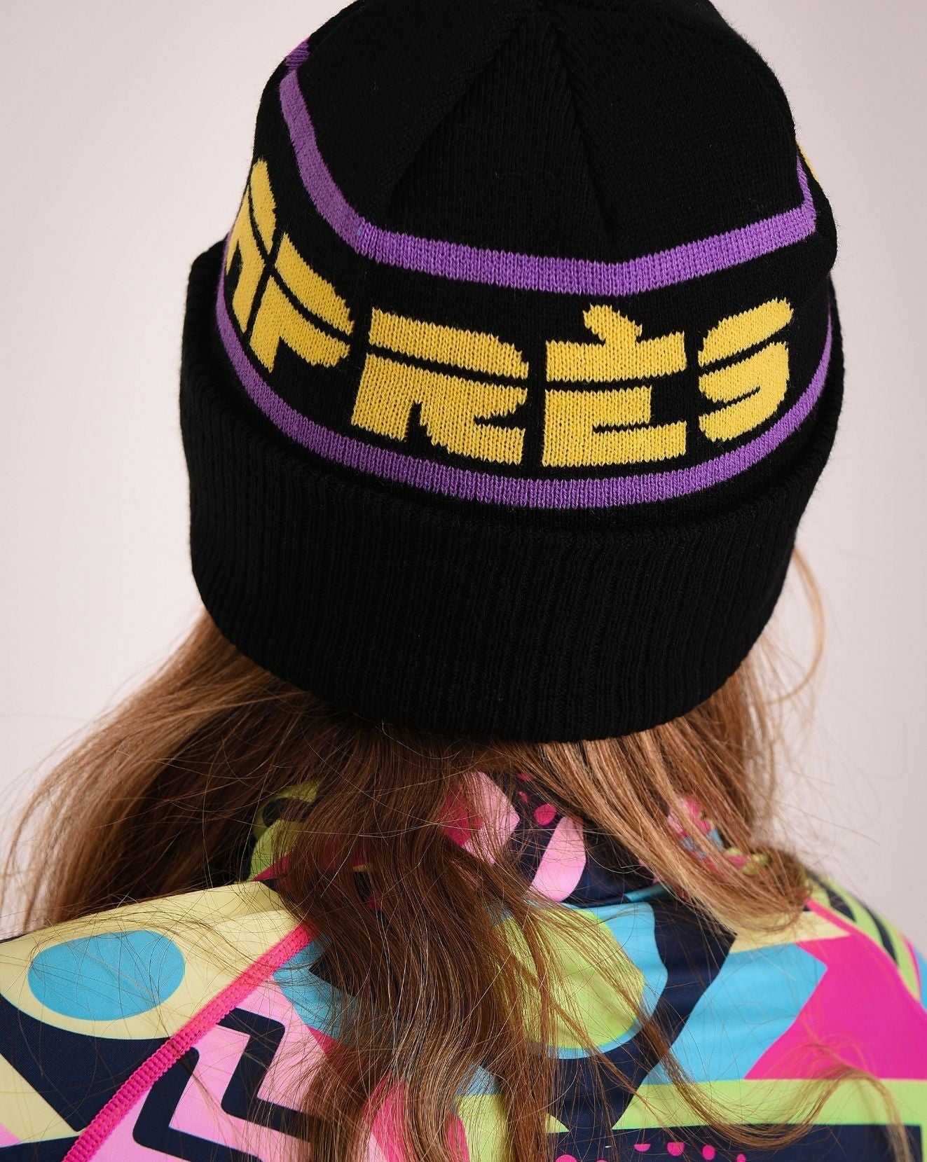 OOSC Après Beanie - Noir, Violet, Jaune